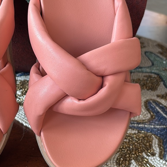 Brand New Universal Thread Cosette Padded Slide Sandals Coral Crisscross Casual - Picture 4 of 13